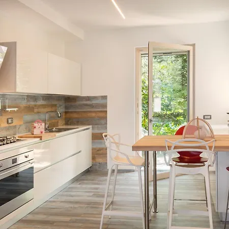 Villa Claudia With Private Pool Torri Del Benaco