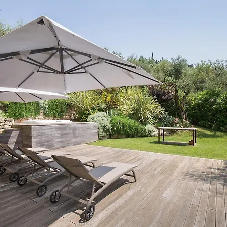 Claudia With Private Pool Torri Del Benaco