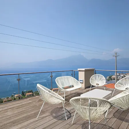 Claudia With Private Pool *