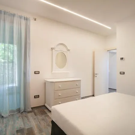 Villa Claudia With Private Pool Torri Del Benaco