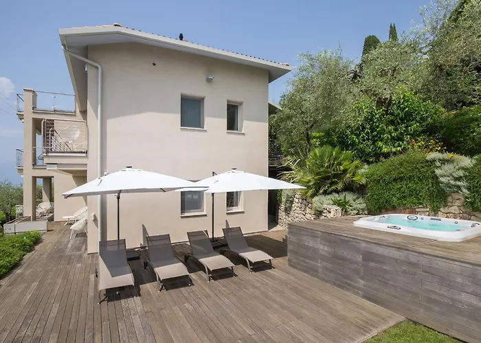 Villa Claudia With Private Pool