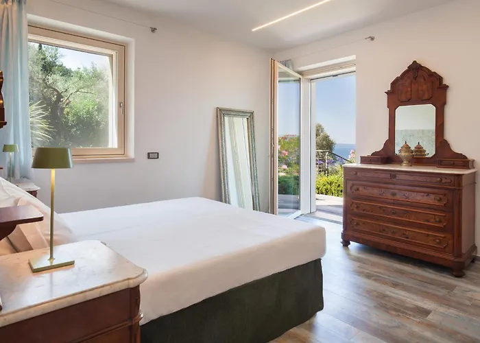 Claudia With Private Pool Villa