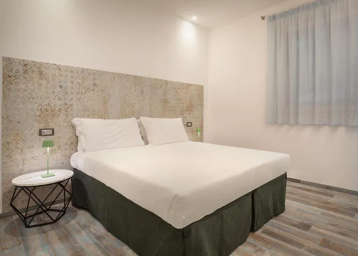 Claudia With Private Pool *