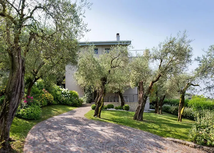 Villa Claudia With Private Pool *