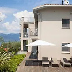 Claudia With Private Pool Villa Torri Del Benaco